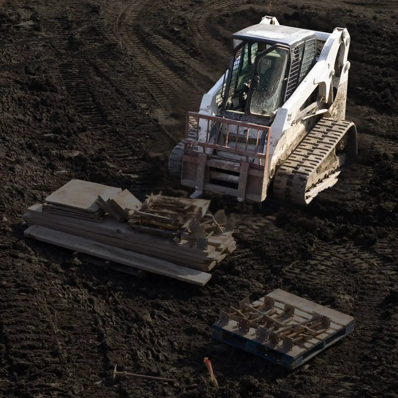 Bobcat T650 compact track loader with new heavy-duty rubber tracks and low-ground-pressure undercarriage