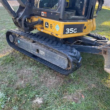 John Deere 35G compact excavator on 300x52.5Nx86 TrackTECH rubber tracks