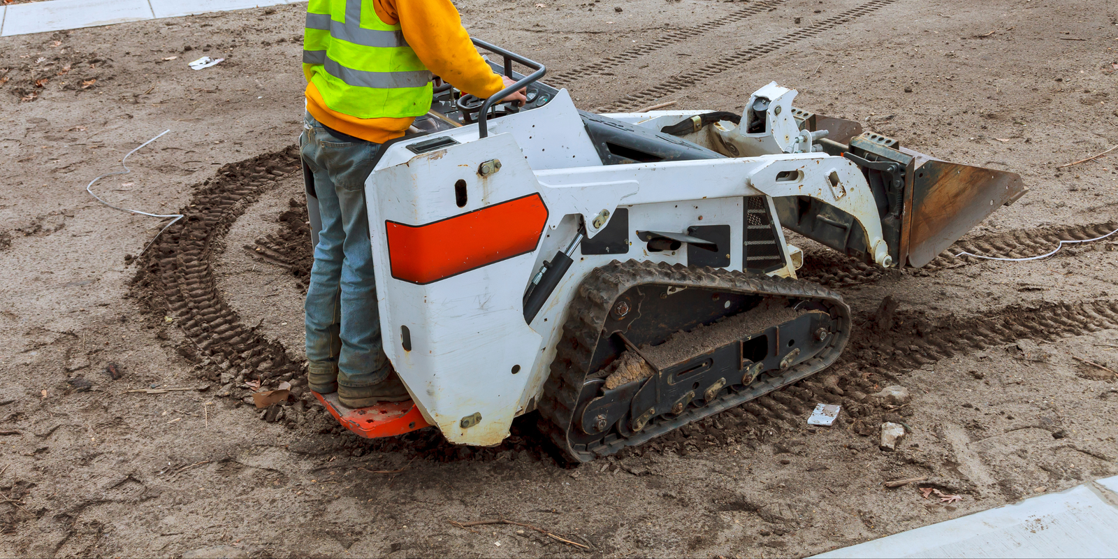 Bobcat MT100 Tracks & Parts - rubber track collection