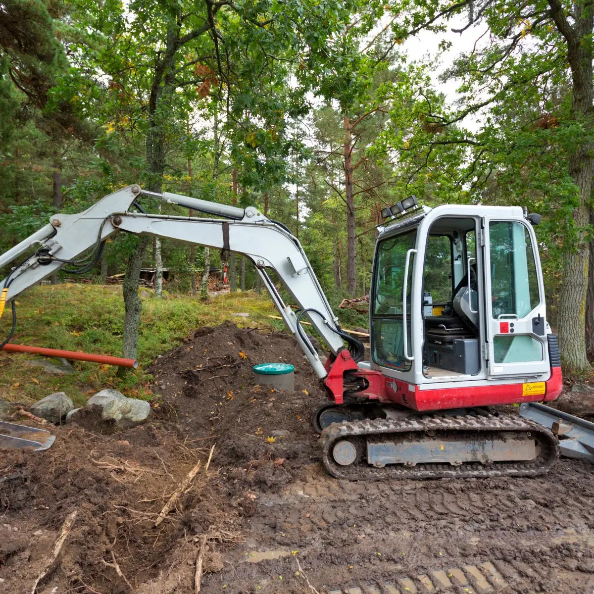 Takeuchi TB235 Tracks & Parts