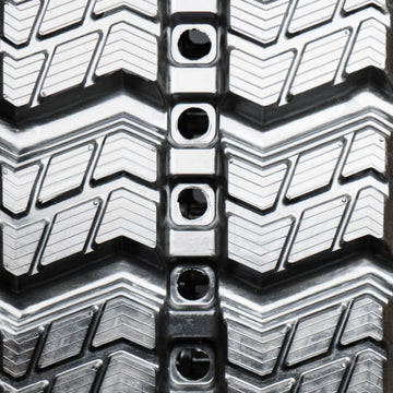 400x86x49 Z Max Rubber Track – tread close-up