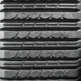 457x101.6x51 Multi Bar Rubber Track – tread close-up
