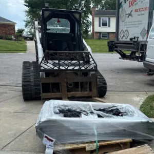 Bobcat T770 rubber tracks for compact track loader - image 2
