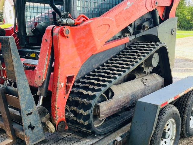 Kubota SVL75-2 — 16" Zig-Zag