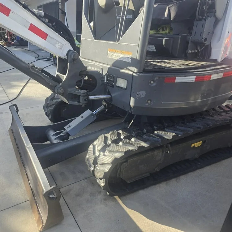 Bobcat E26 — Rubber Tracks