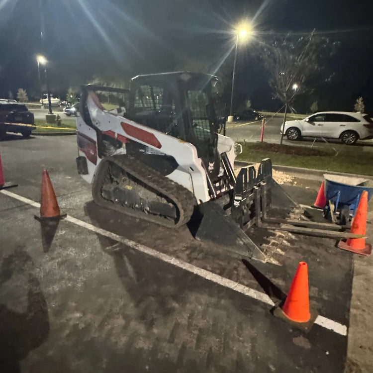 Bobcat T64 — fleet-ready M2-Series CTL on TrackTECH rubber