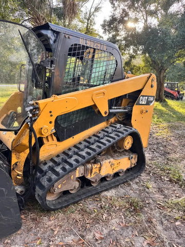 CAT 239D CTL with TrackTECH 320x86Bx49 C-Block tracks.