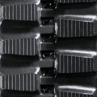 Heavy Duty 300x52.5Wx84 excavator rubber track tread close-up