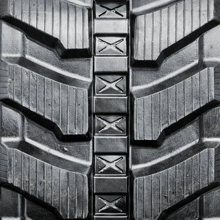 450x81Nx76 Rubber Track | Directional