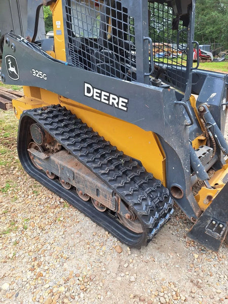 John Deere 325G rubber tracks - 400x86x52 Zig-Zag tread - installed view