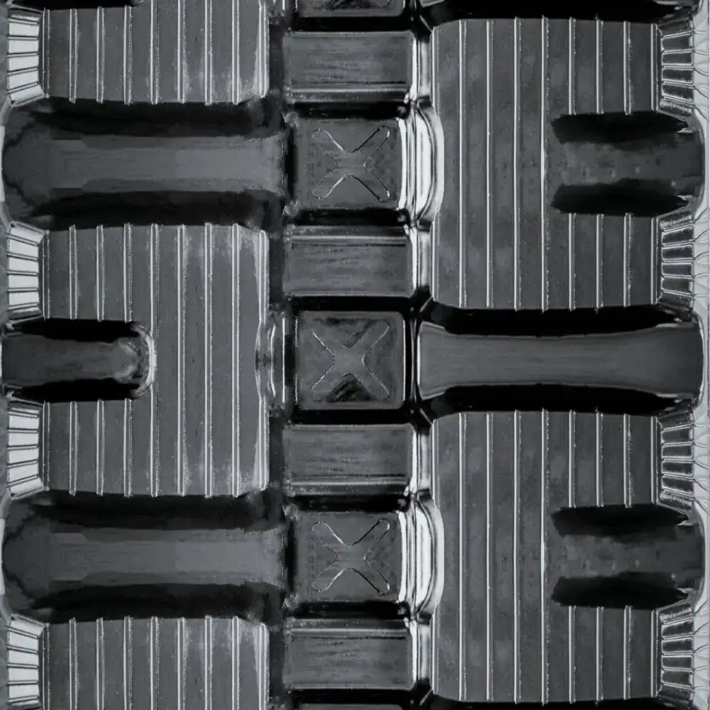 John Deere 325G Rubber Tracks - TrackTECH Rubber Tracks