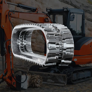 Kubota KX040-4 rubber tracks