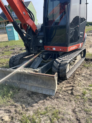 Kubota KX080-4 rubber tracks for compact equipment - installed view - image 3