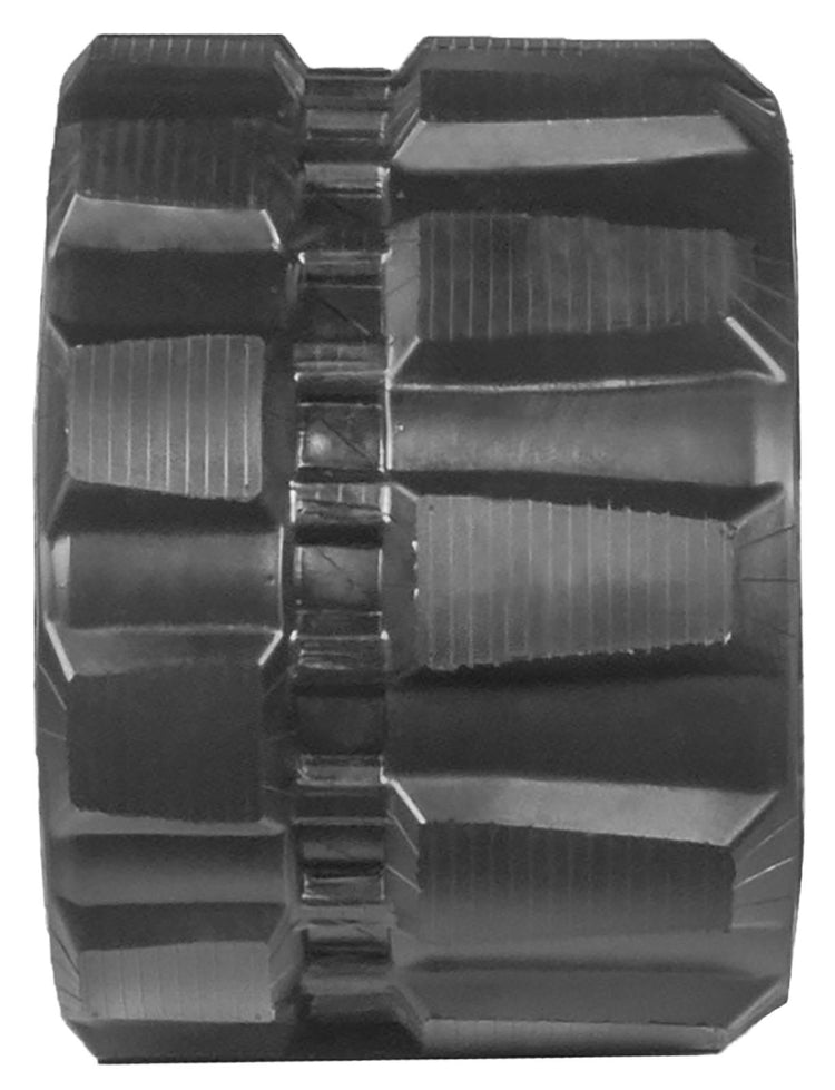 450x83.5Yx74 Rubber Track | Directional - close up
