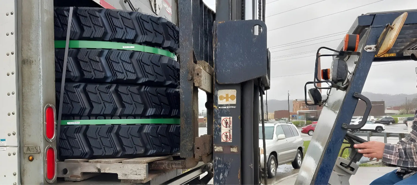 Rubber Tracks Delivered Fast 2 - tread close-up - TrackTECH