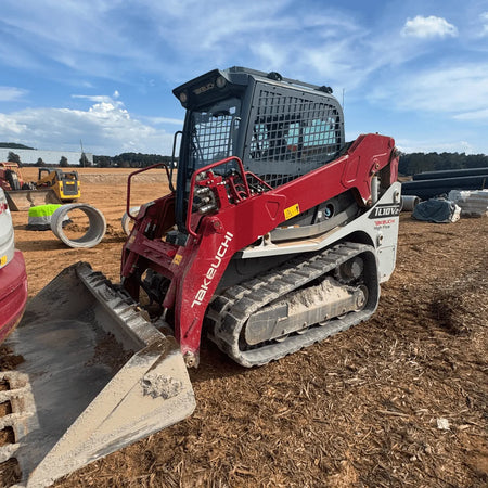 Takeuchi TL10V2 rubber tracks installed
